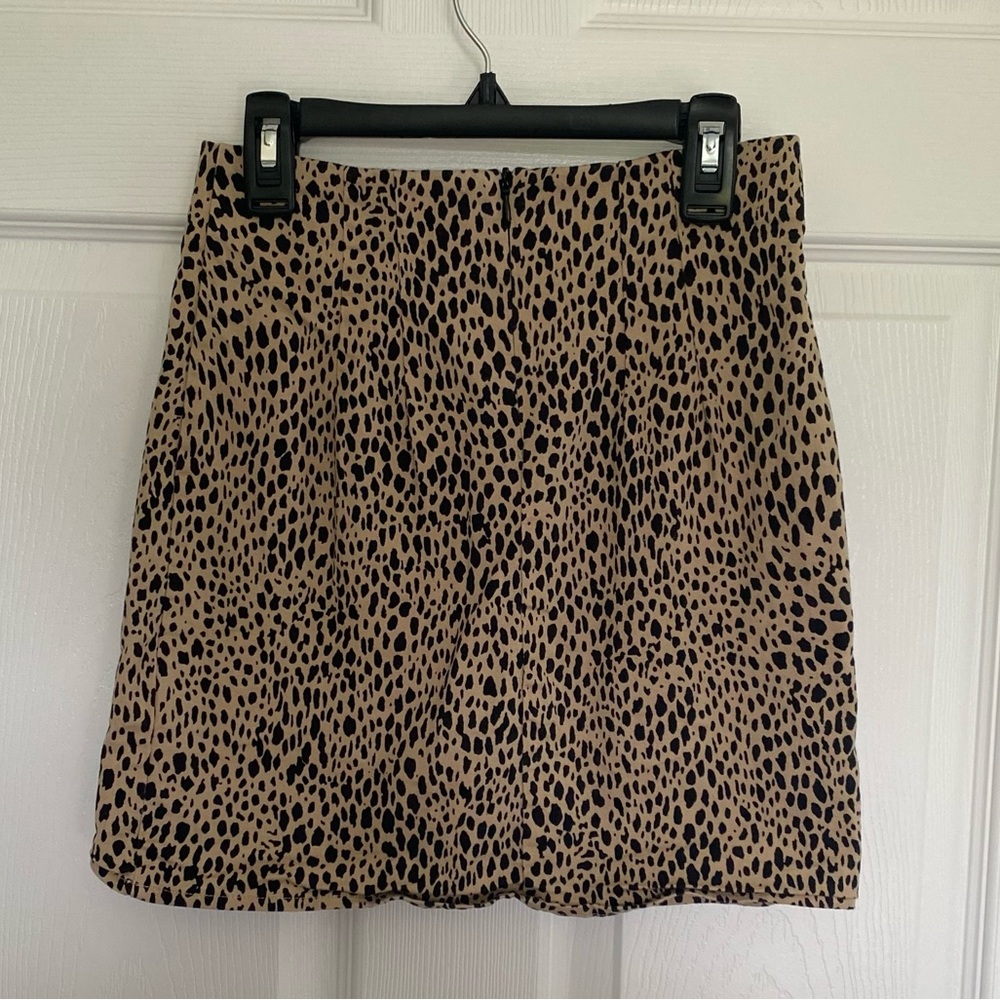 Brandy Melville Cheetah Print Skirt One Size- Like New Condition - Picture 2 of 8
